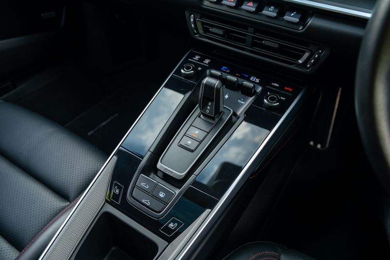 Porsche 911 (992) Carrera S PDK