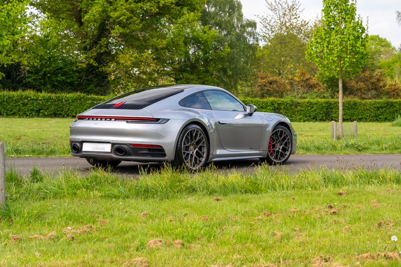 Porsche 911 (992) Carrera S PDK