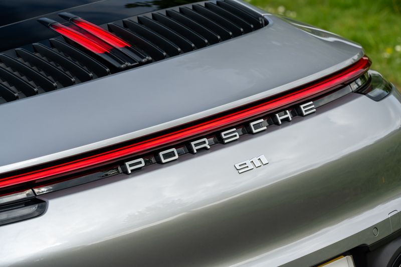 Porsche 911 (992) Carrera S PDK