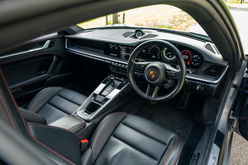 Porsche 911 (992) Carrera S PDK