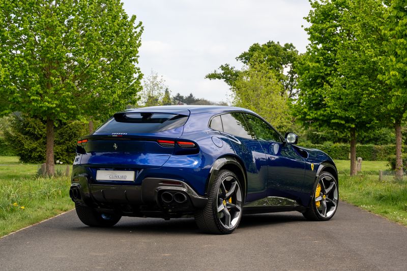 Ferrari Purosangue 6.5 V12 F1 DCT 4WD