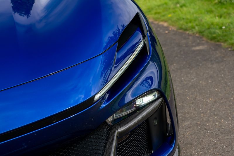 Ferrari Purosangue 6.5 V12 F1 DCT 4WD