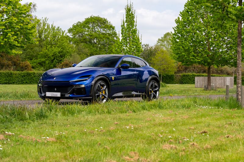 Ferrari Purosangue 6.5 V12 F1 DCT 4WD