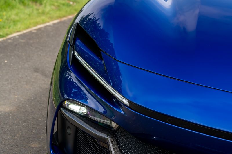 Ferrari Purosangue 6.5 V12 F1 DCT 4WD