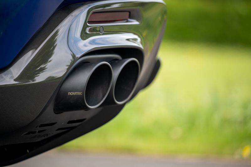 Ferrari Purosangue 6.5 V12 F1 DCT 4WD