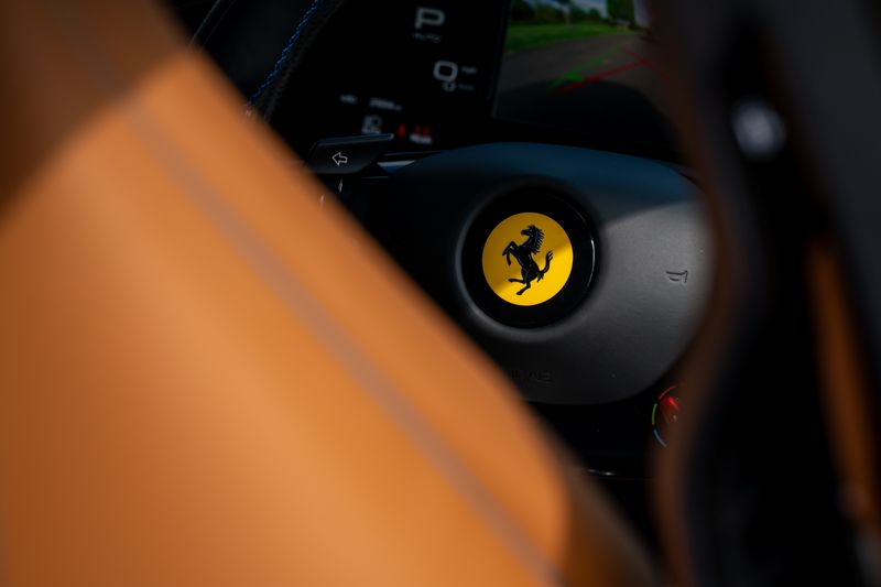 Ferrari Purosangue 6.5 V12 F1 DCT 4WD