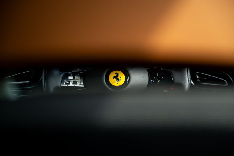 Ferrari Purosangue 6.5 V12 F1 DCT 4WD