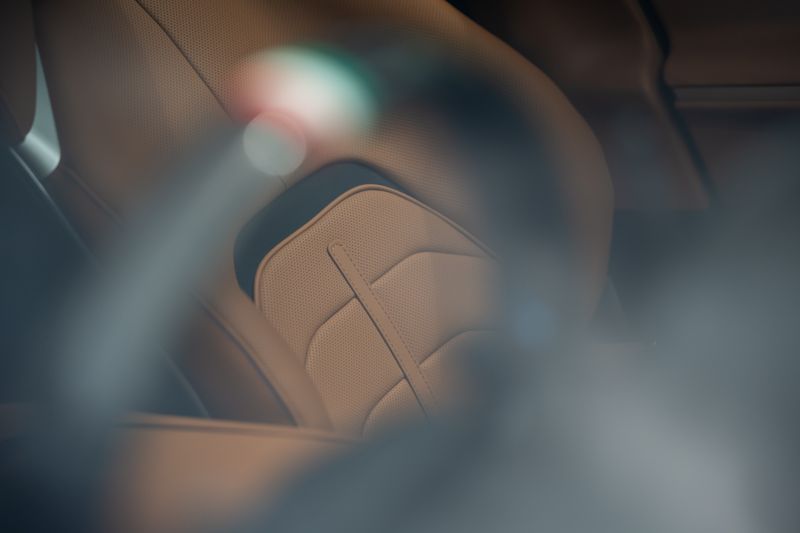 Ferrari Purosangue 6.5 V12 F1 DCT 4WD