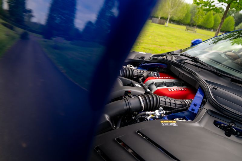 Ferrari Purosangue 6.5 V12 F1 DCT 4WD