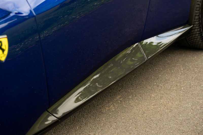 Ferrari Purosangue 6.5 V12 F1 DCT 4WD