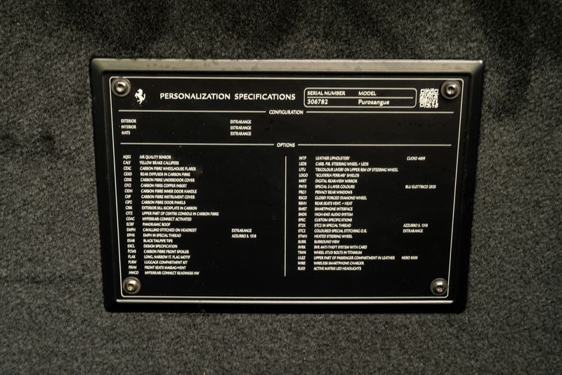 Ferrari Purosangue 6.5 V12 F1 DCT 4WD