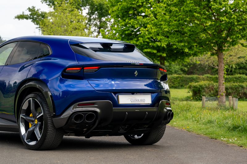 Ferrari Purosangue 6.5 V12 F1 DCT 4WD