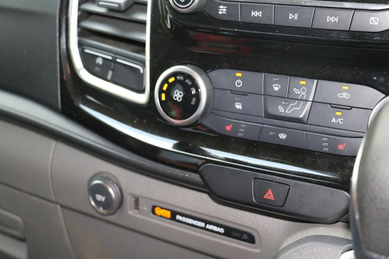 Ford Transit Custom LTD MS-RT Crew Van Double Cab (Auto)