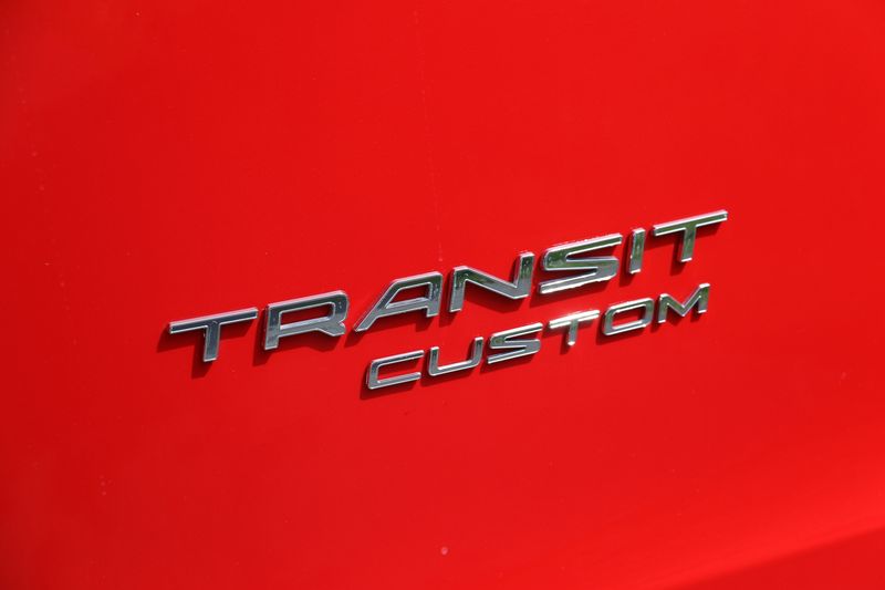 Ford Transit Custom LTD MS-RT Crew Van Double Cab (Auto)