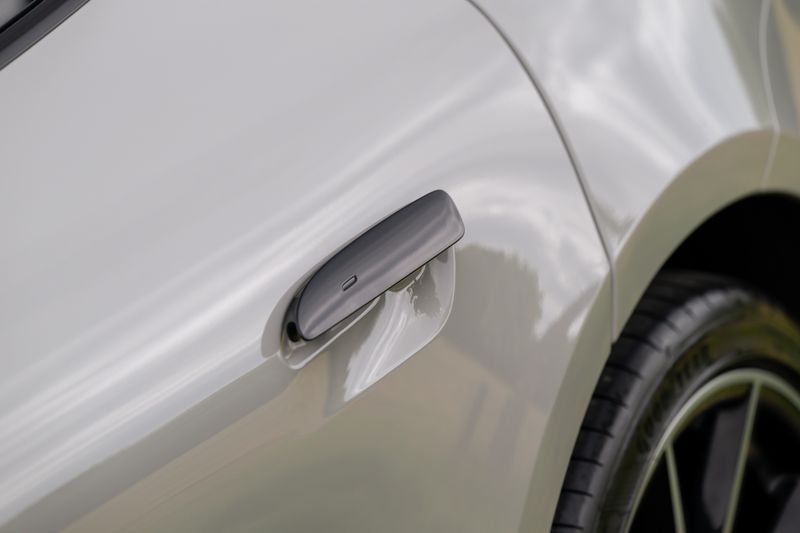 Porsche Taycan Performance Sport Turismo ( VAT Qualifying )