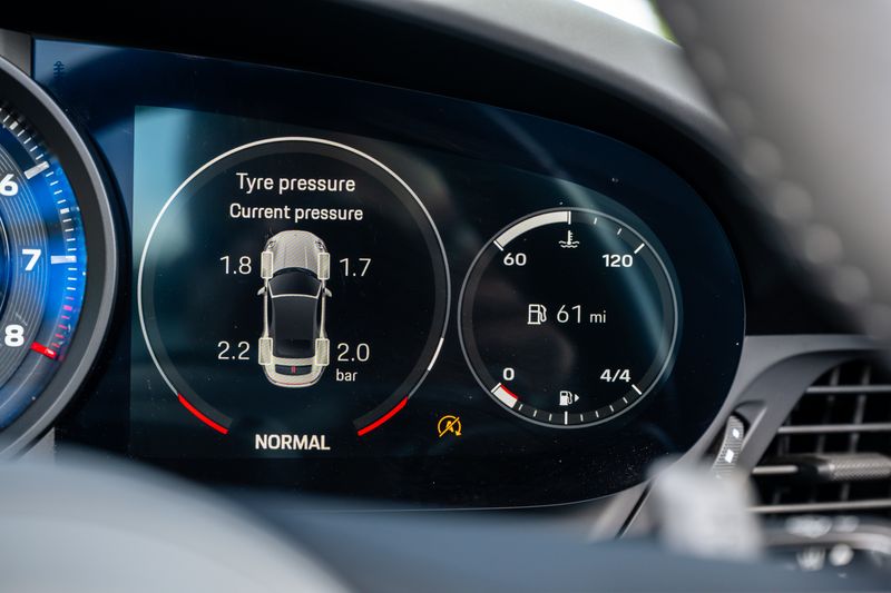 Porsche 911 (992) Carrera S Convertible PDK