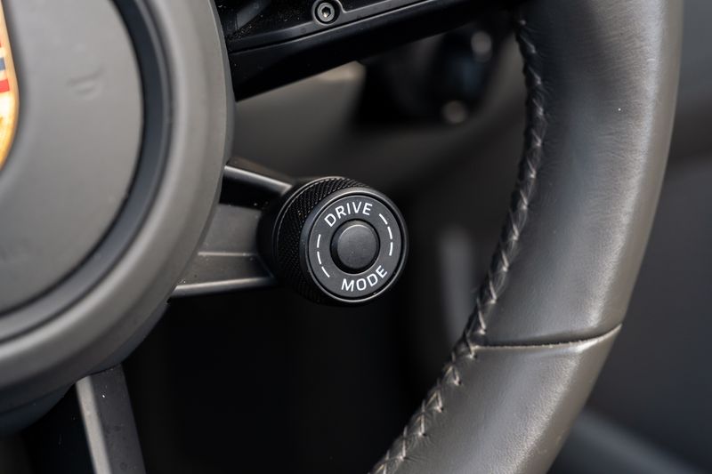 Porsche 911 (992) Carrera S Convertible PDK