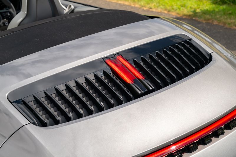 Porsche 911 (992) Carrera S Convertible PDK