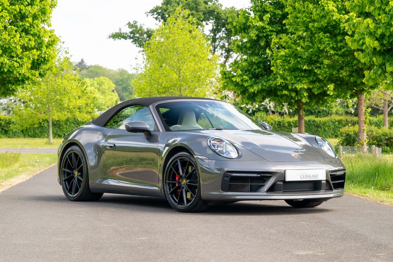 Porsche 911 (992) Carrera S Convertible PDK