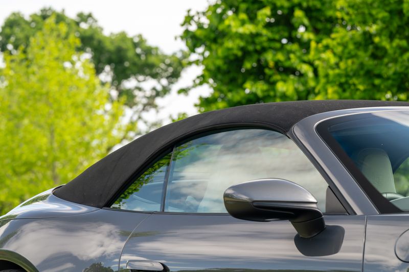 Porsche 911 (992) Carrera S Convertible PDK