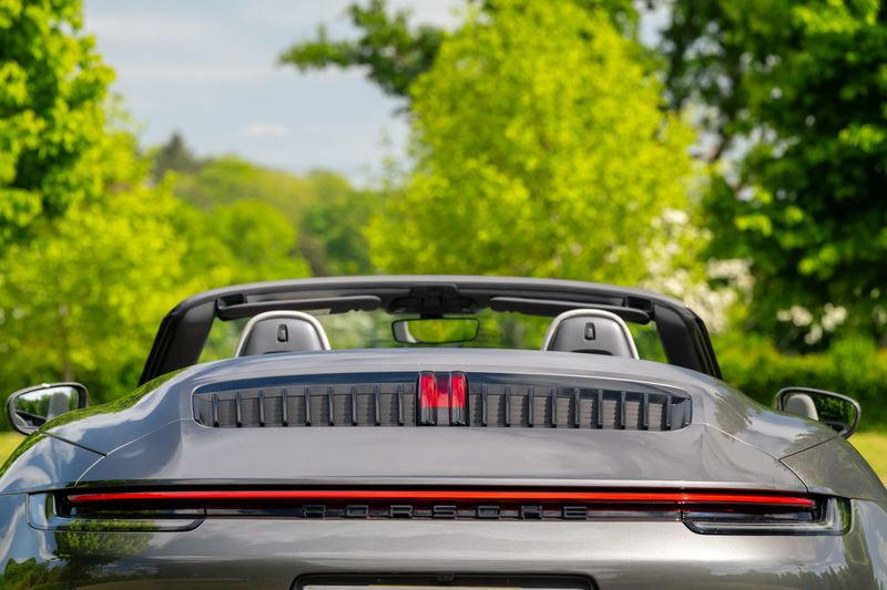Porsche 911 (992) Carrera S Convertible PDK