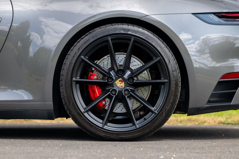 Porsche 911 (992) Carrera S Convertible PDK