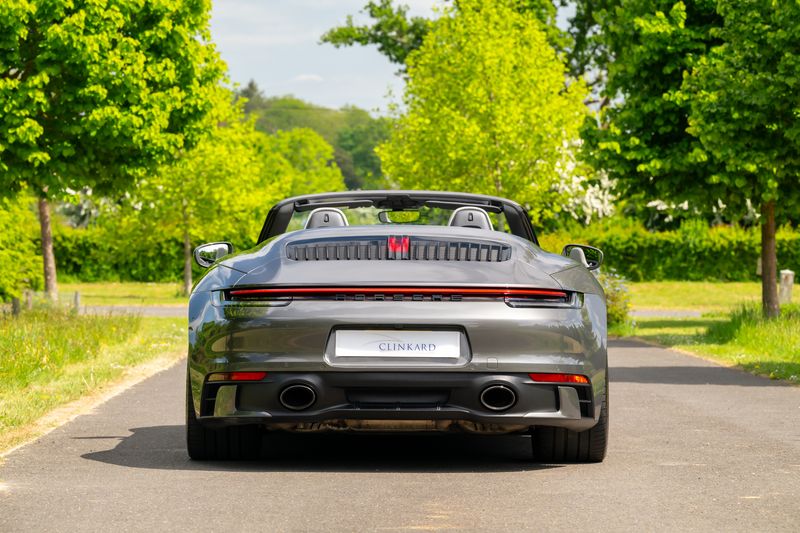 Porsche 911 (992) Carrera S Convertible PDK