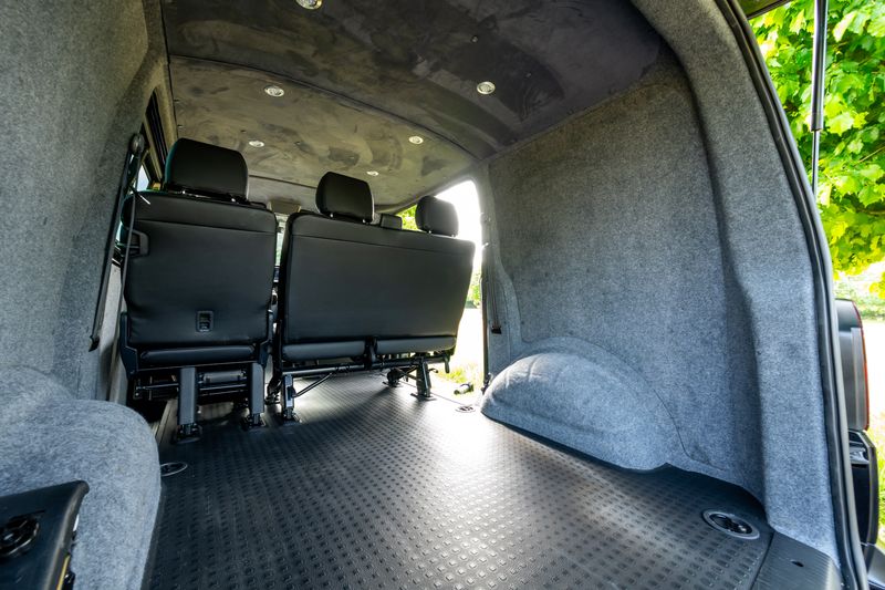 Volkswagen Transporter 2.0 TDI T32 Highline Kombi DSG FWD SWB