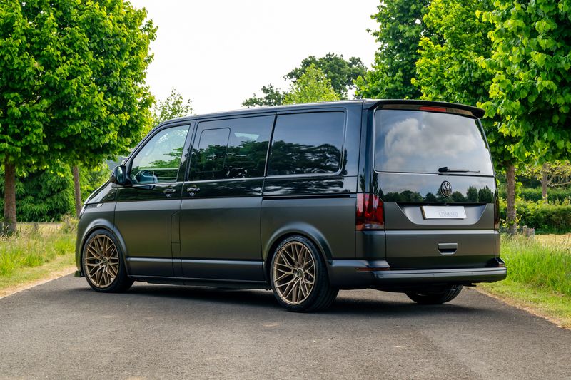 Volkswagen Transporter 2.0 TDI T32 Highline Kombi DSG FWD SWB