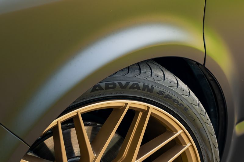 Volkswagen Transporter 2.0 TDI T32 Highline Kombi DSG FWD SWB