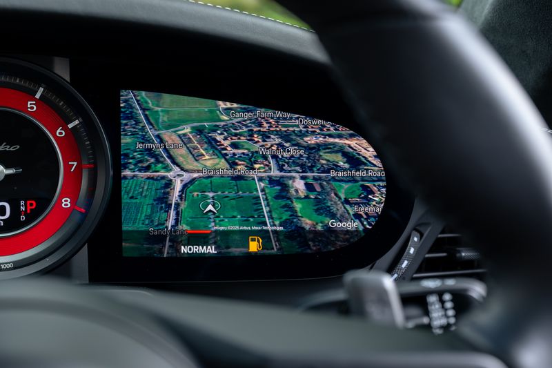 Porsche 911 (992) Turbo PDK