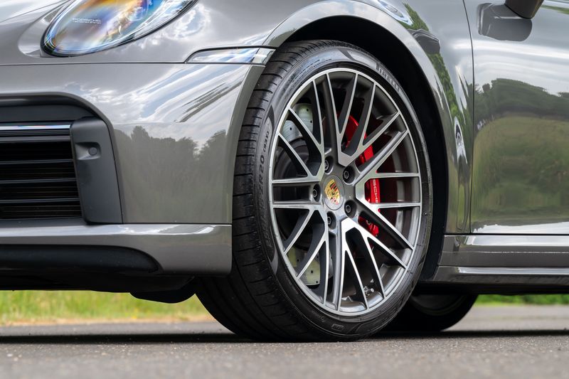 Porsche 911 (992) Turbo PDK