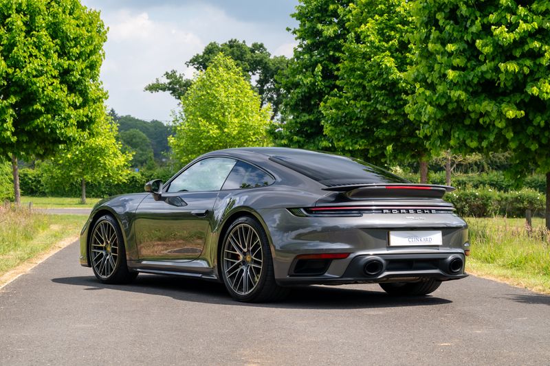 Porsche 911 (992) Turbo PDK