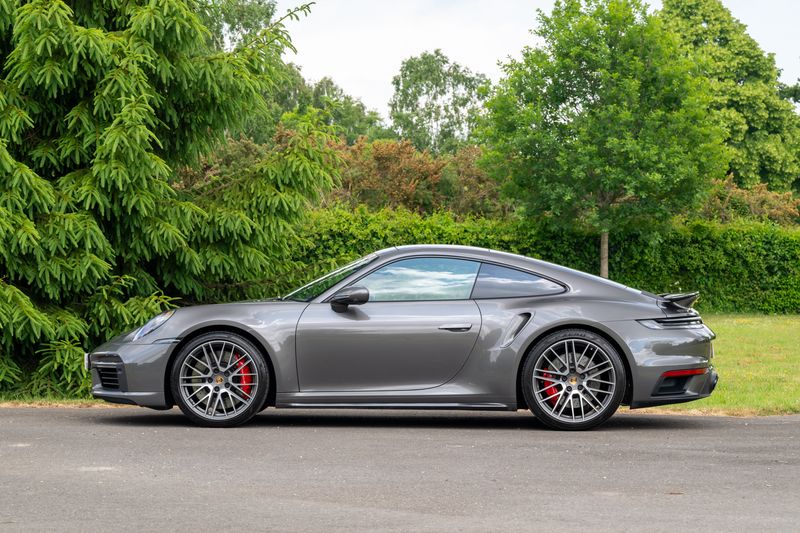 Porsche 911 (992) Turbo PDK