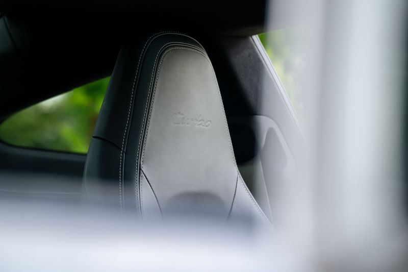 Porsche 911 (992) Turbo PDK