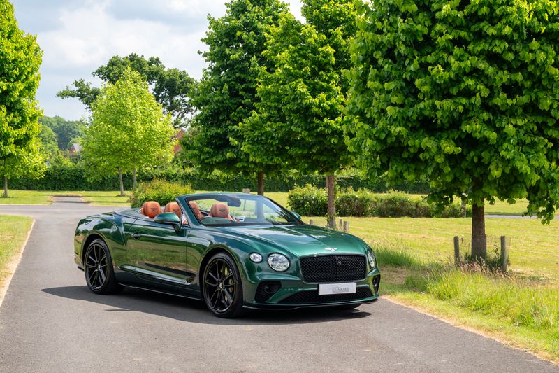 Bentley Continental GTC 4.0 V8