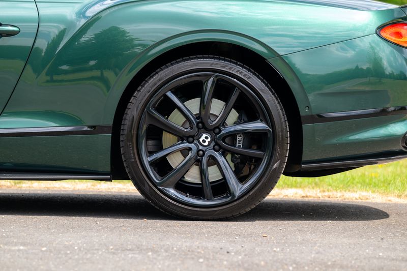 Bentley Continental GTC 4.0 V8