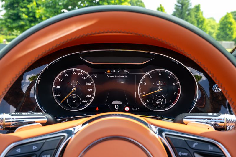 Bentley Continental GTC 4.0 V8