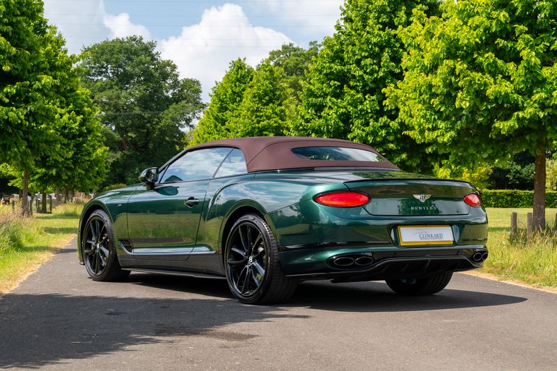 Bentley Continental GTC 4.0 V8