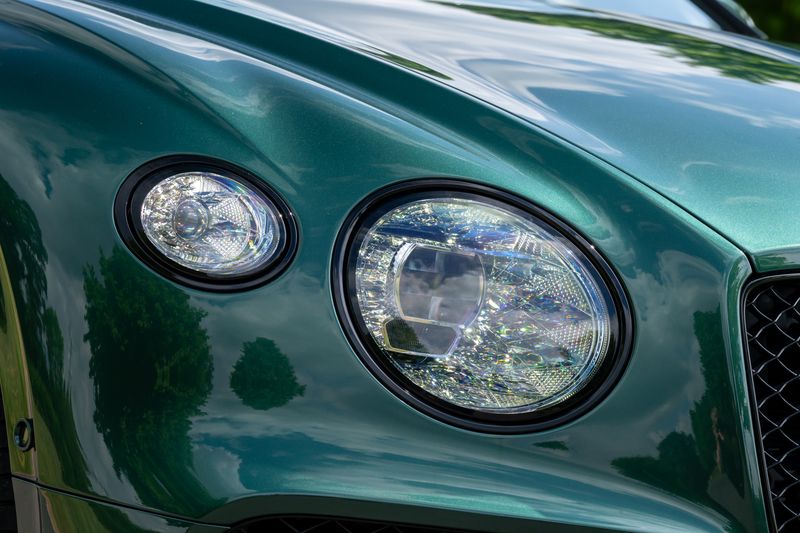 Bentley Continental GTC 4.0 V8