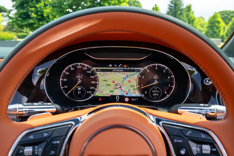 Bentley Continental GTC 4.0 V8