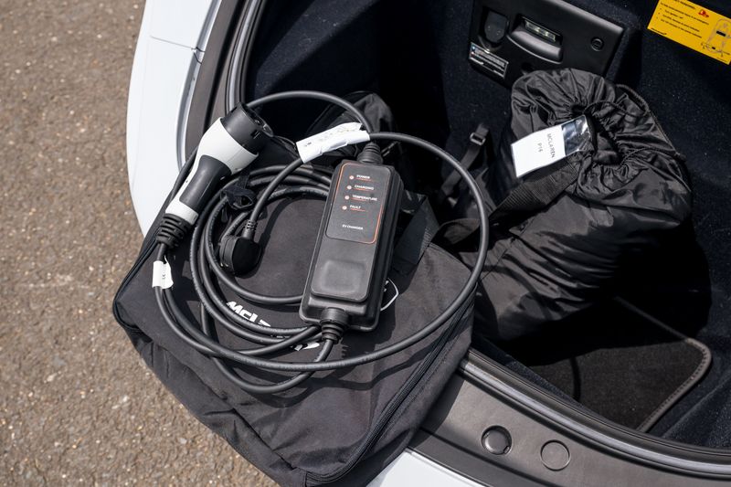 Mclaren Artura (24MR)