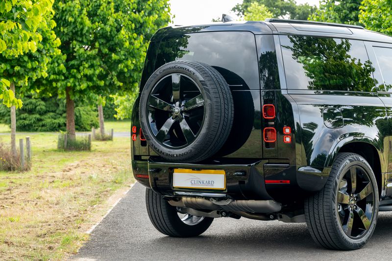 Land Rover Defender 90 D350 X-Dynamic HSE