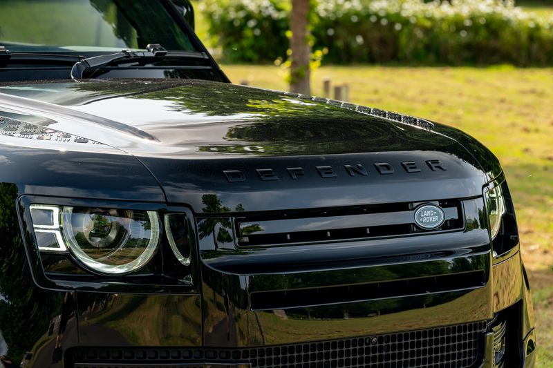 Land Rover Defender 90 D350 X-Dynamic HSE