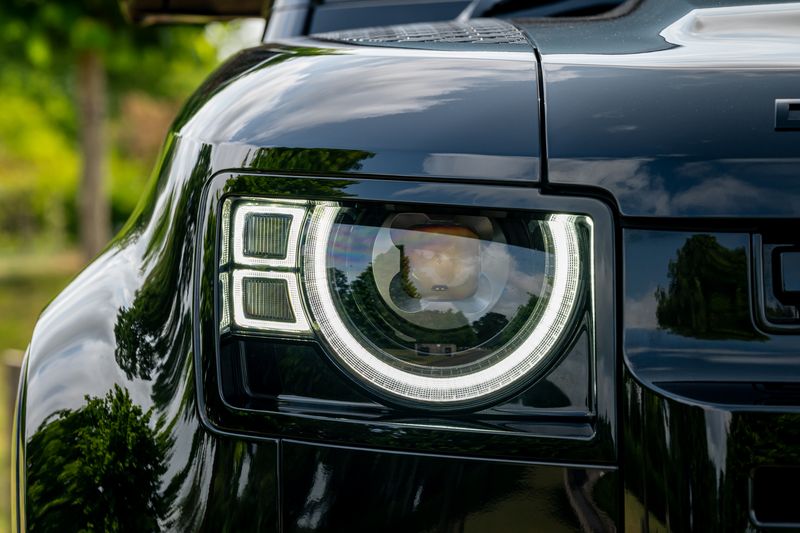 Land Rover Defender 90 D350 X-Dynamic HSE