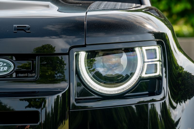 Land Rover Defender 90 D350 X-Dynamic HSE