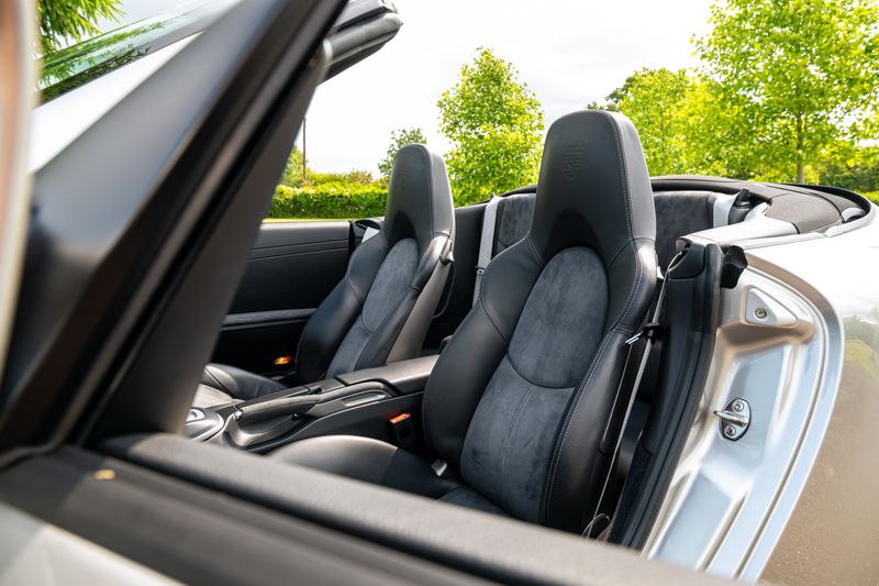 Porsche 911 (997) 3.8 Carrera GTS Cabriolet PDK