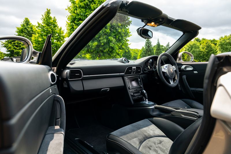 Porsche 911 (997) 3.8 Carrera GTS Cabriolet PDK