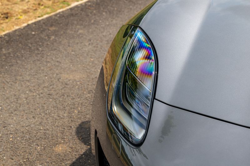 Jaguar F-Type P300 2.0i GPF R-Dynamic Auto