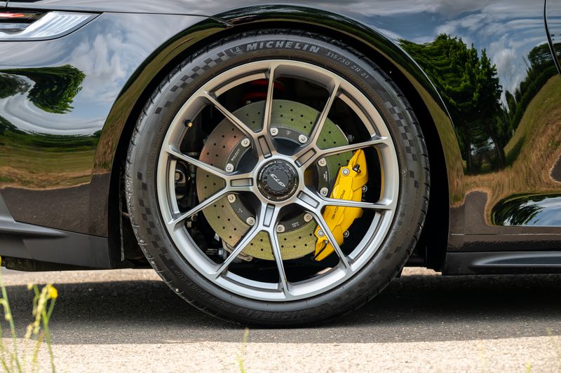 Porsche 911 (992) GT3 Manual